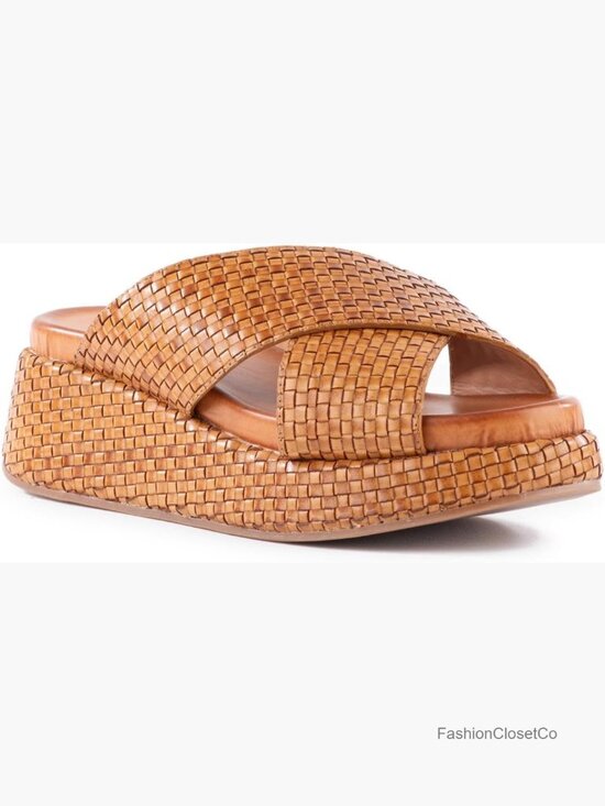 Naomi Platform Wedge - Chilli – aetrex Platform Wedge Sandals X-Strap Cushioned Insole 2.5\